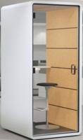cabina acustica con sillas